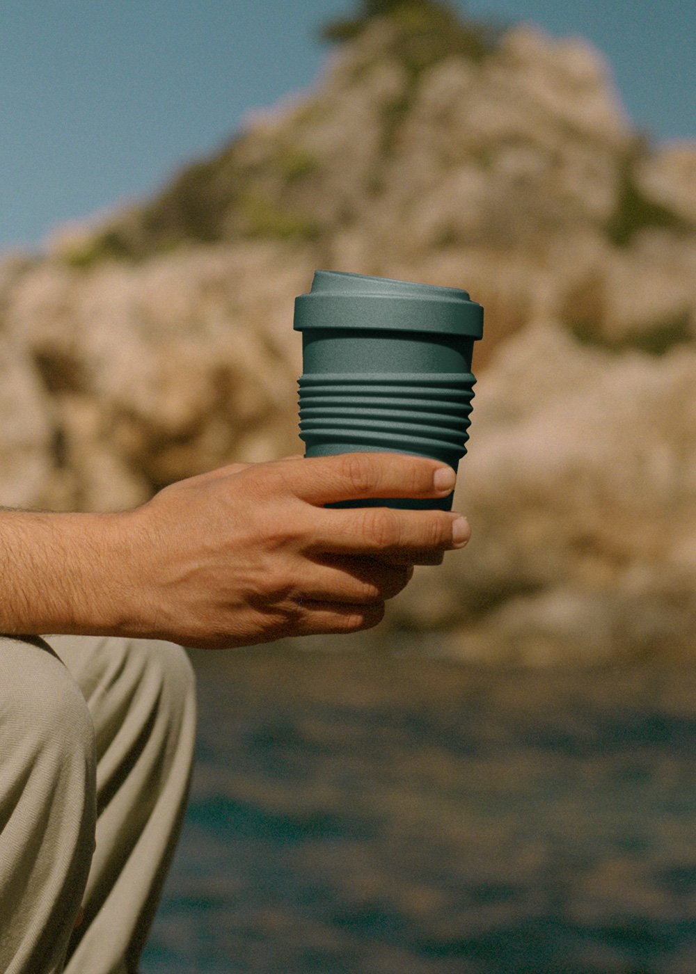 CREATE - KITCHENWARE OUTDOOR ECO - Vaso con tapa para café de material reciclado, imagen de galería 1