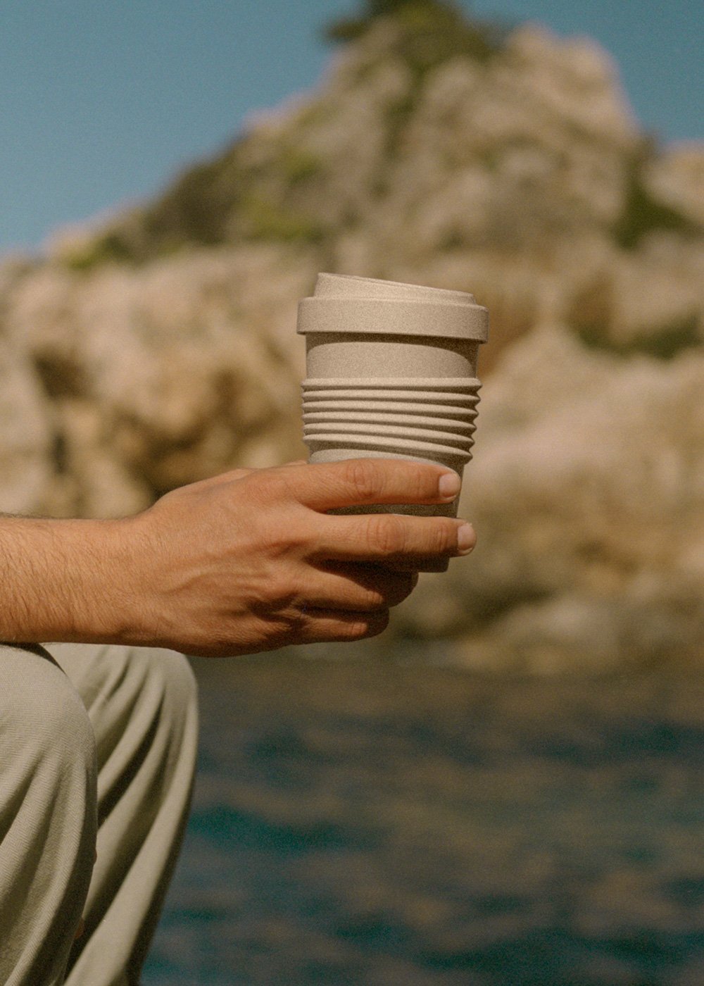 CREATE - KITCHENWARE OUTDOOR ECO - Vaso con tapa para café de material reciclado, imagen de galería 2