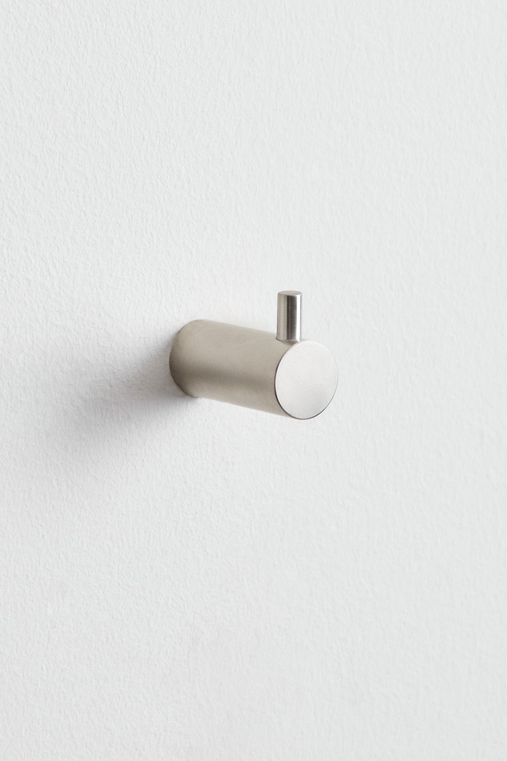 Percha para baño en acero inoxidable Devon, imagen de galería 1