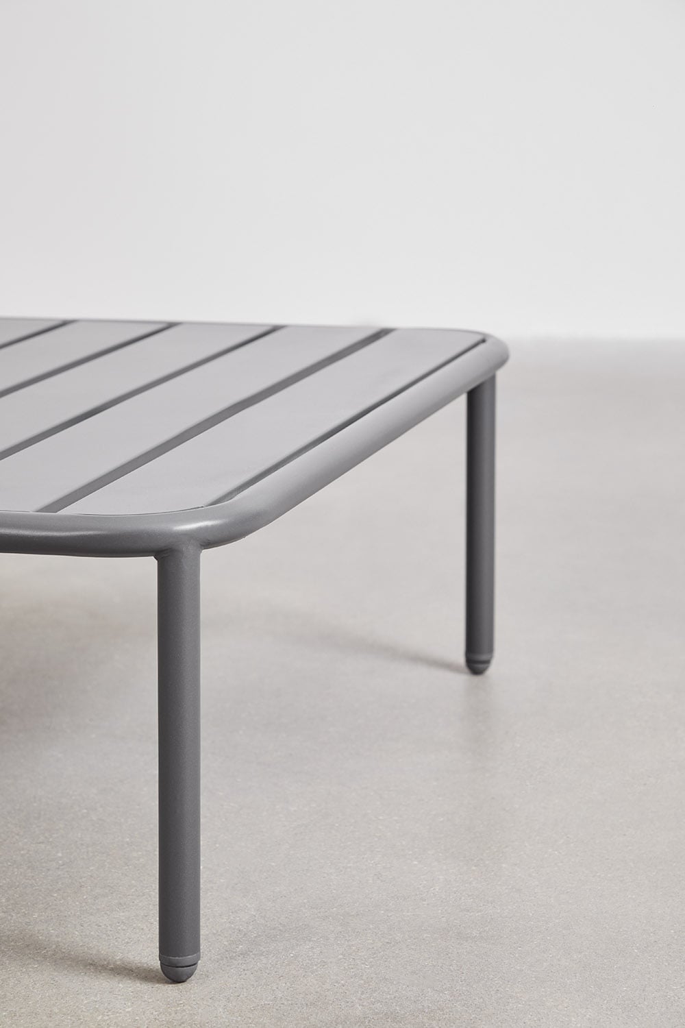 Mesa de centro para jardín cuadrada 90x90 cm en acero Roubly, imagen de galer&iacute;a 3