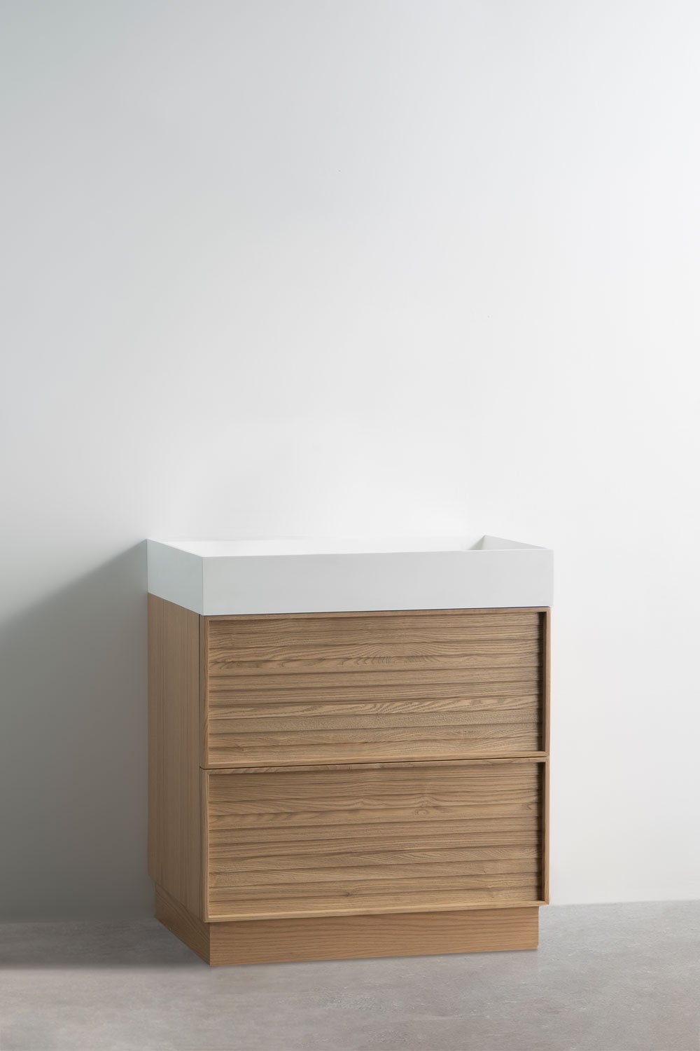 Conjunto de mueble de baño en madera con lavabo integrado Jolene, imagen de galería 1