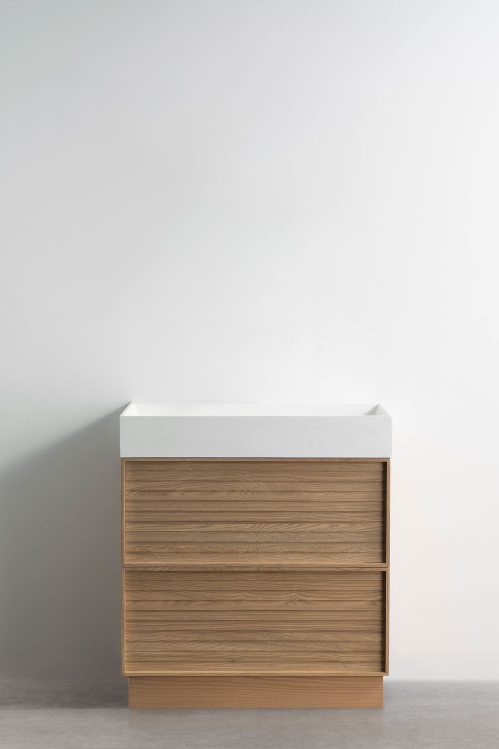 Conjunto de mueble de baño en madera con lavabo integrado Jolene, imagen de galería 2