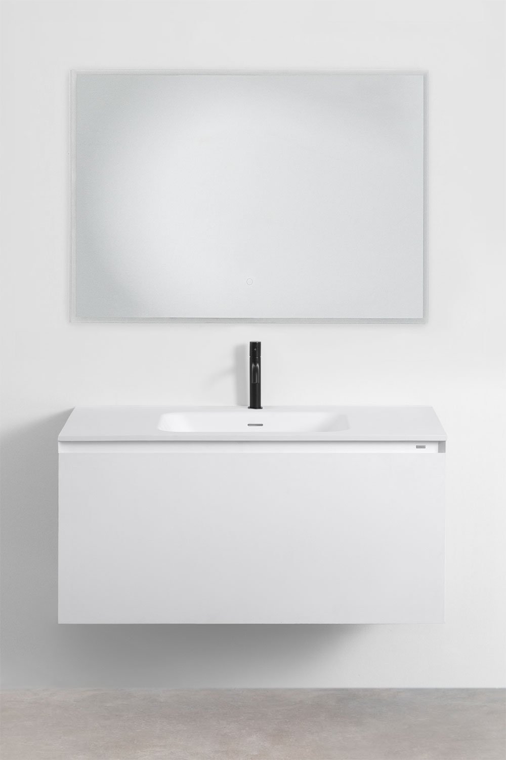 Conjunto de mueble de baño en madera con lavabo integrado Macrae    , imagen de galería 1