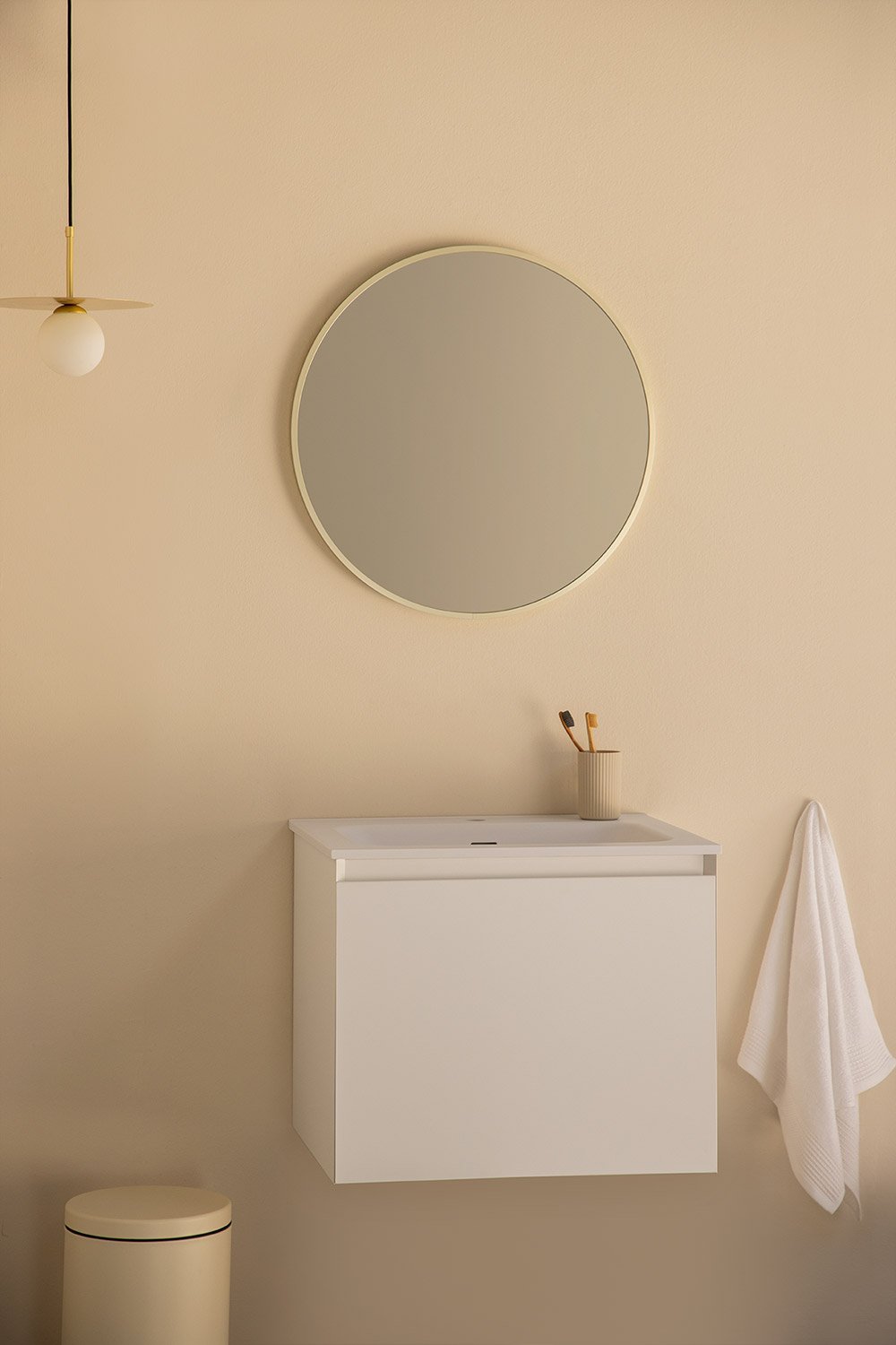 Conjunto de mueble de baño en madera con lavabo integrado Macrae    , imagen de galería 1