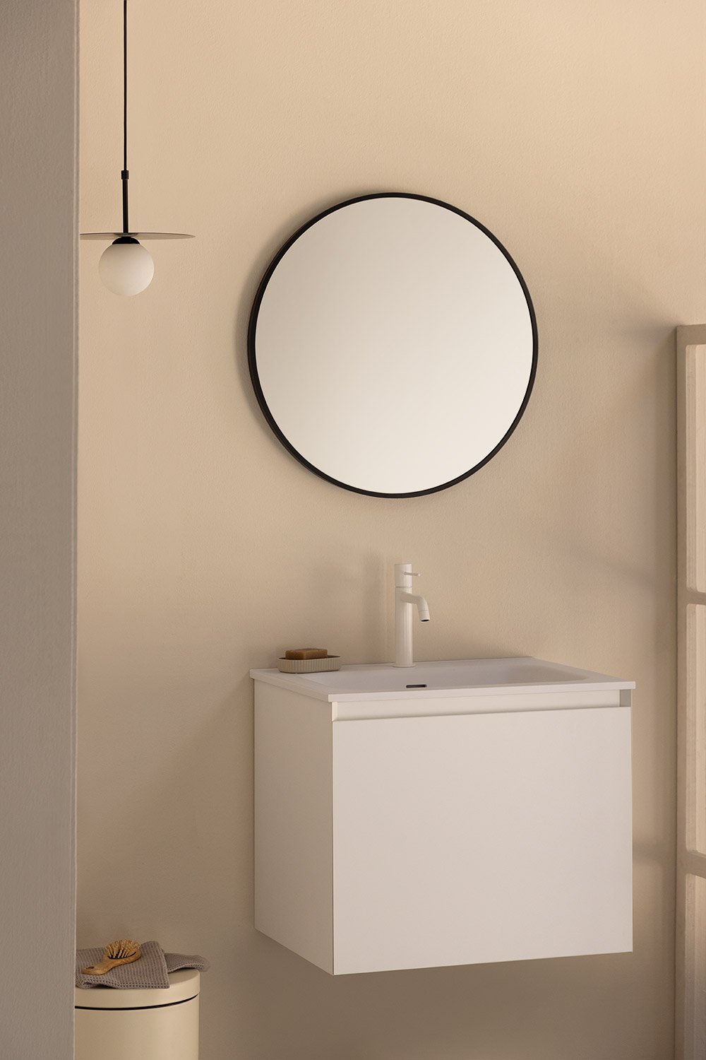 Conjunto de mueble de baño en madera con lavabo integrado Macrae    , imagen de galería 1