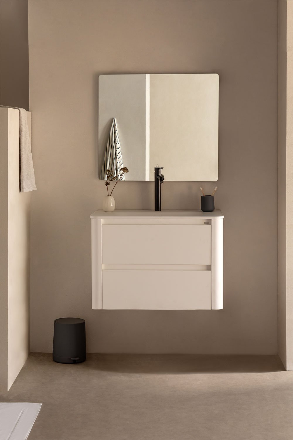 Conjunto de mueble de baño en madera con lavabo integrado y espejo Egerton, imagen de galería 1