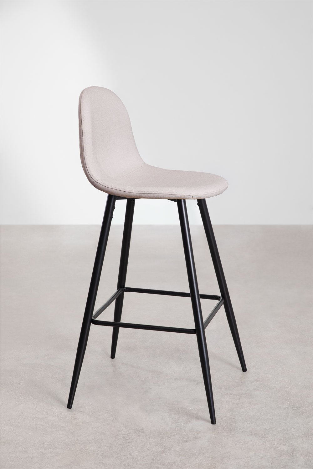 Pack de 4 taburetes altos 75 cm en tela beige crema y patas negras Glamm, imagen de galería 2