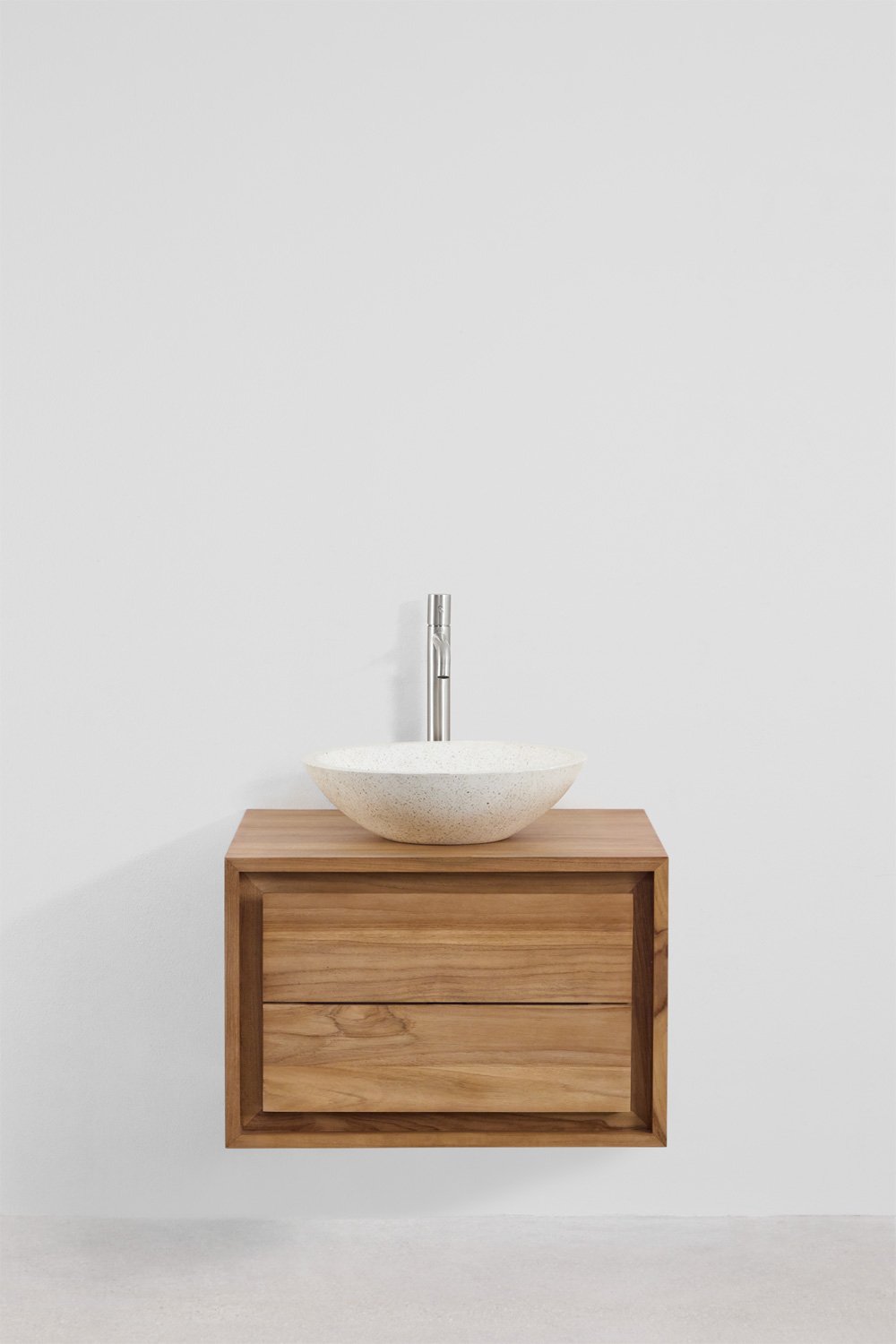 Conjunto de mueble de baño suspendido en madera de teca Jabari, imagen de galer&iacute;a 2