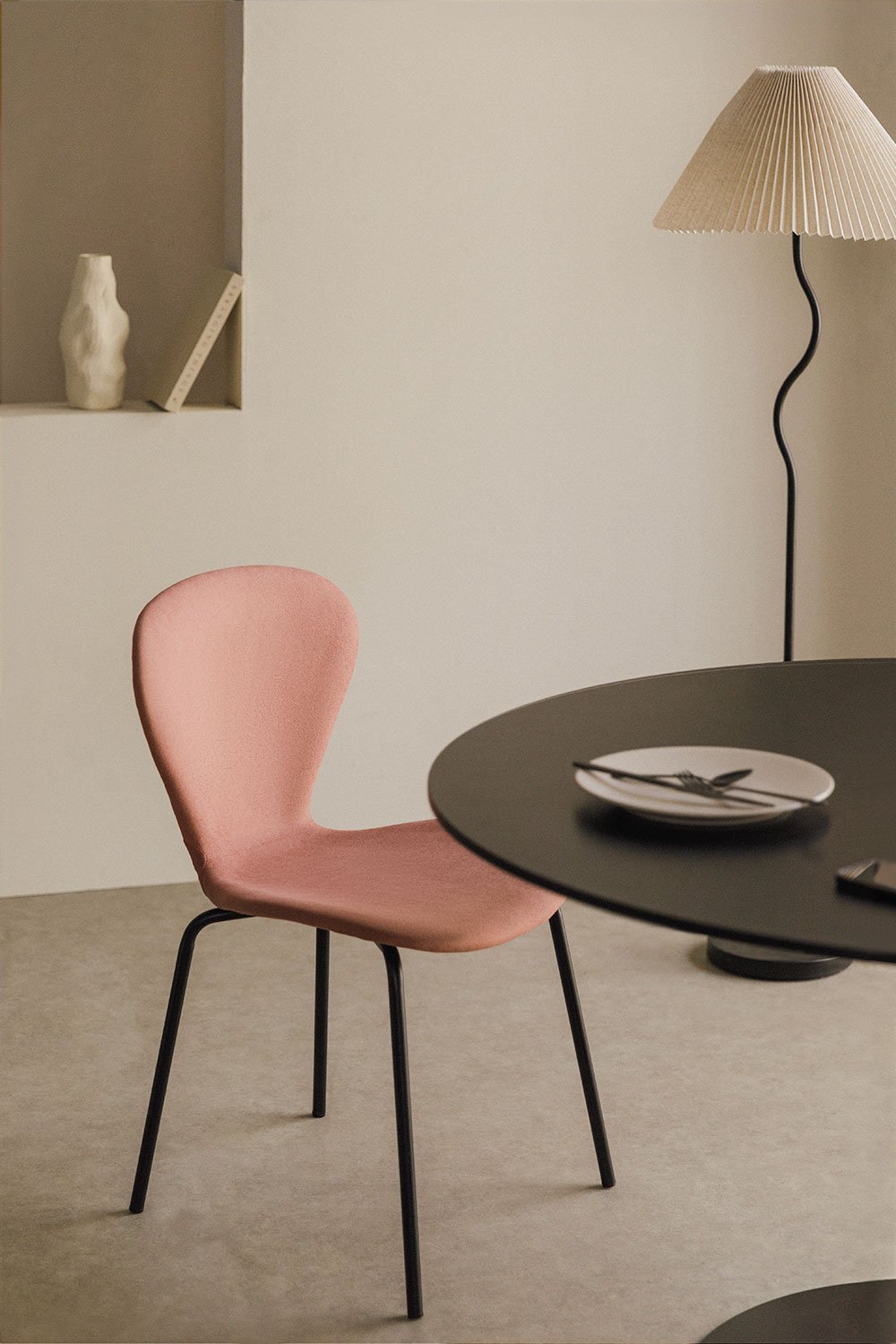 Silla de Comedor Apilable Tapizada Uit, imagen de galería 1