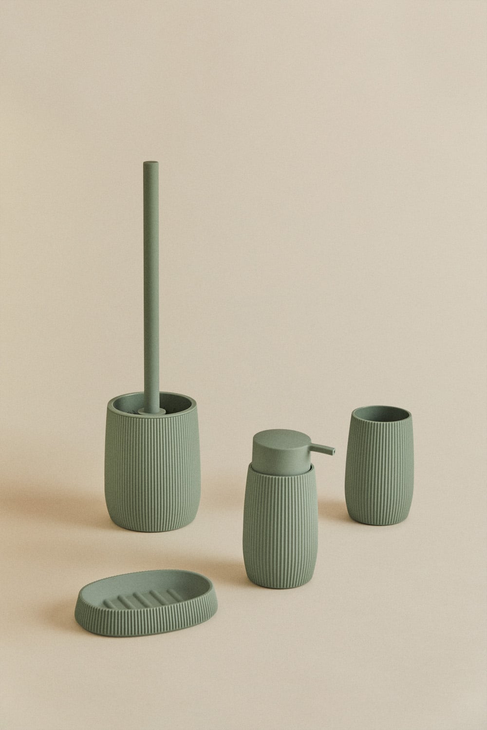 Set de baño en verde oscuro Aristide, imagen de galer&iacute;a 6