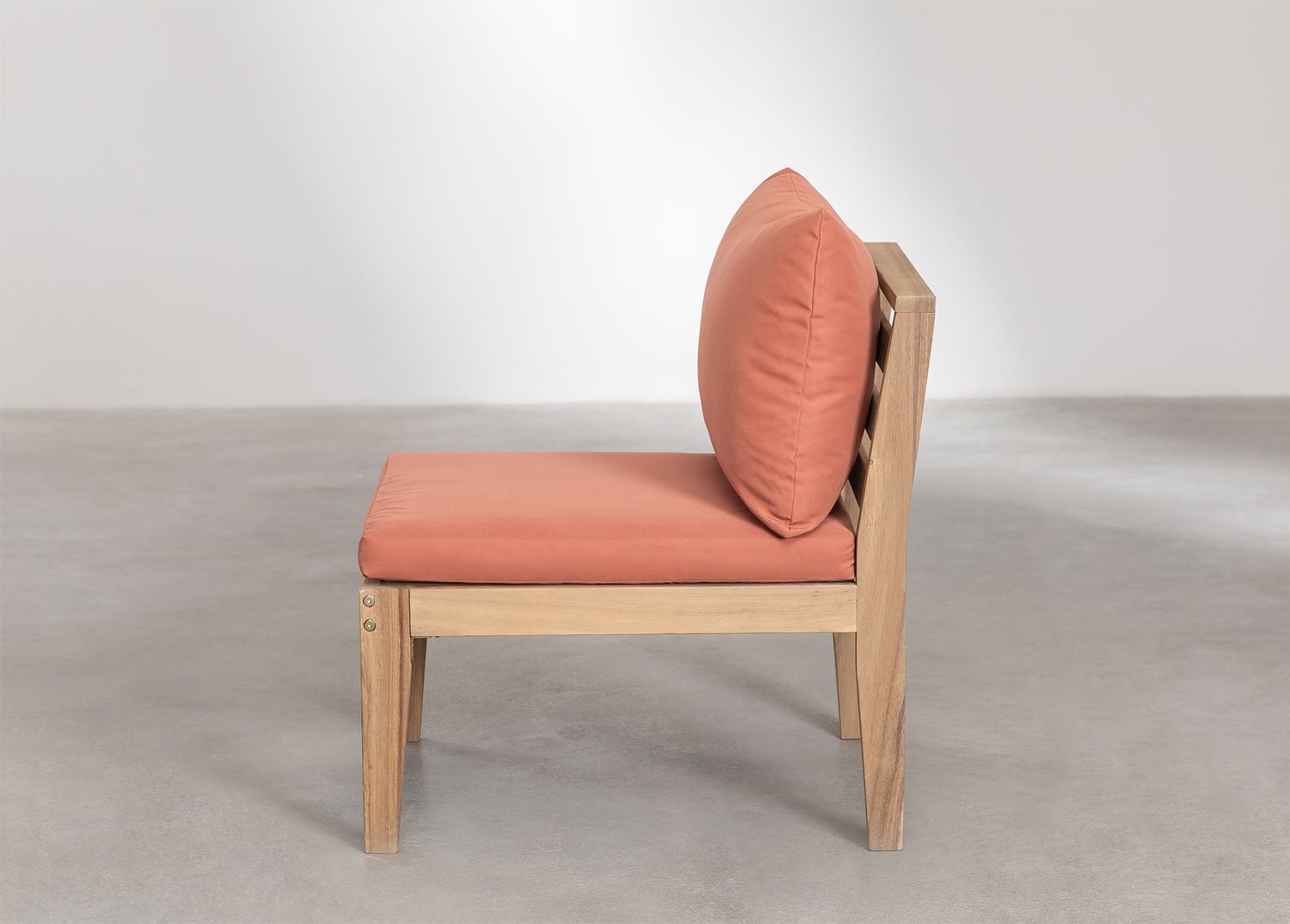 Módulo central para sofá modular de jardín en madera de acacia Filips, imagen de galería 2
