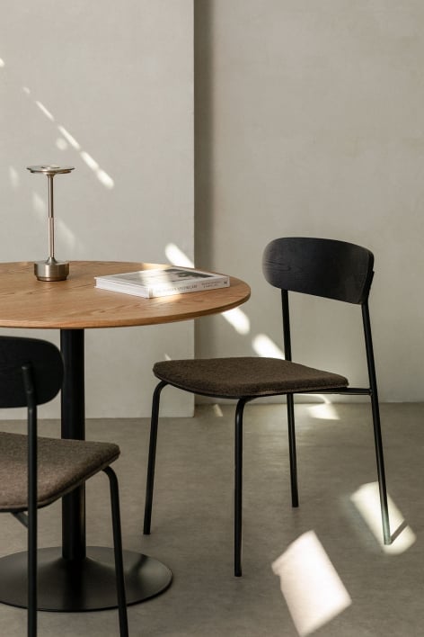 Silla de comedor apilable en hierro y madera Wilpier - Negro