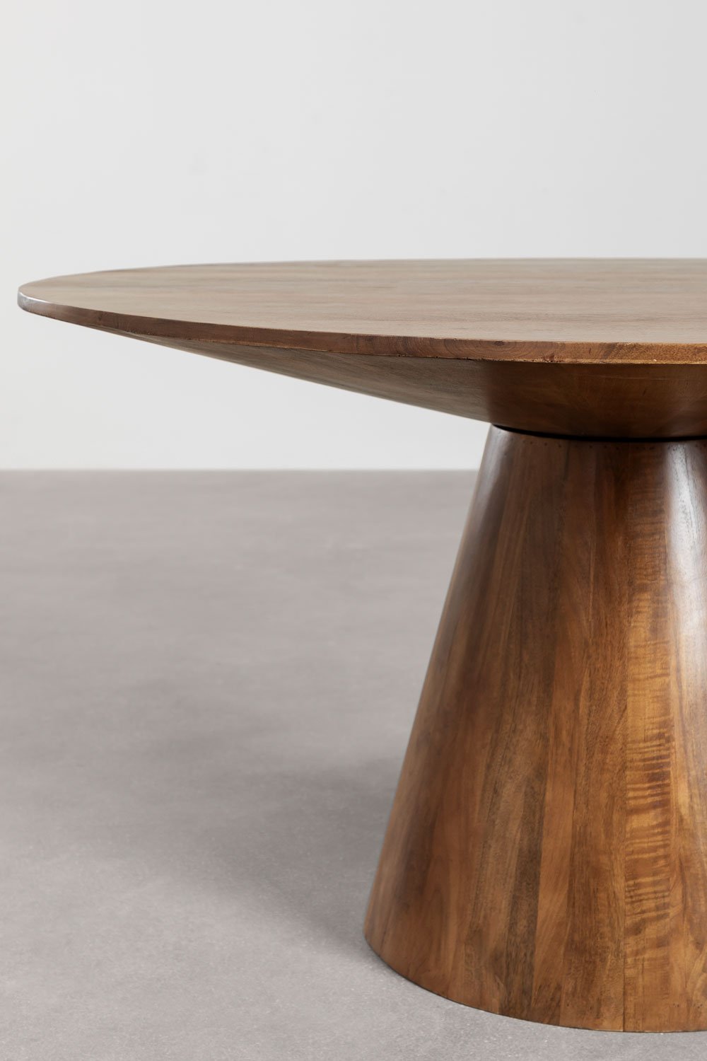 Mesa de comedor redonda en madera de mango Weymar, imagen de galer&iacute;a 4