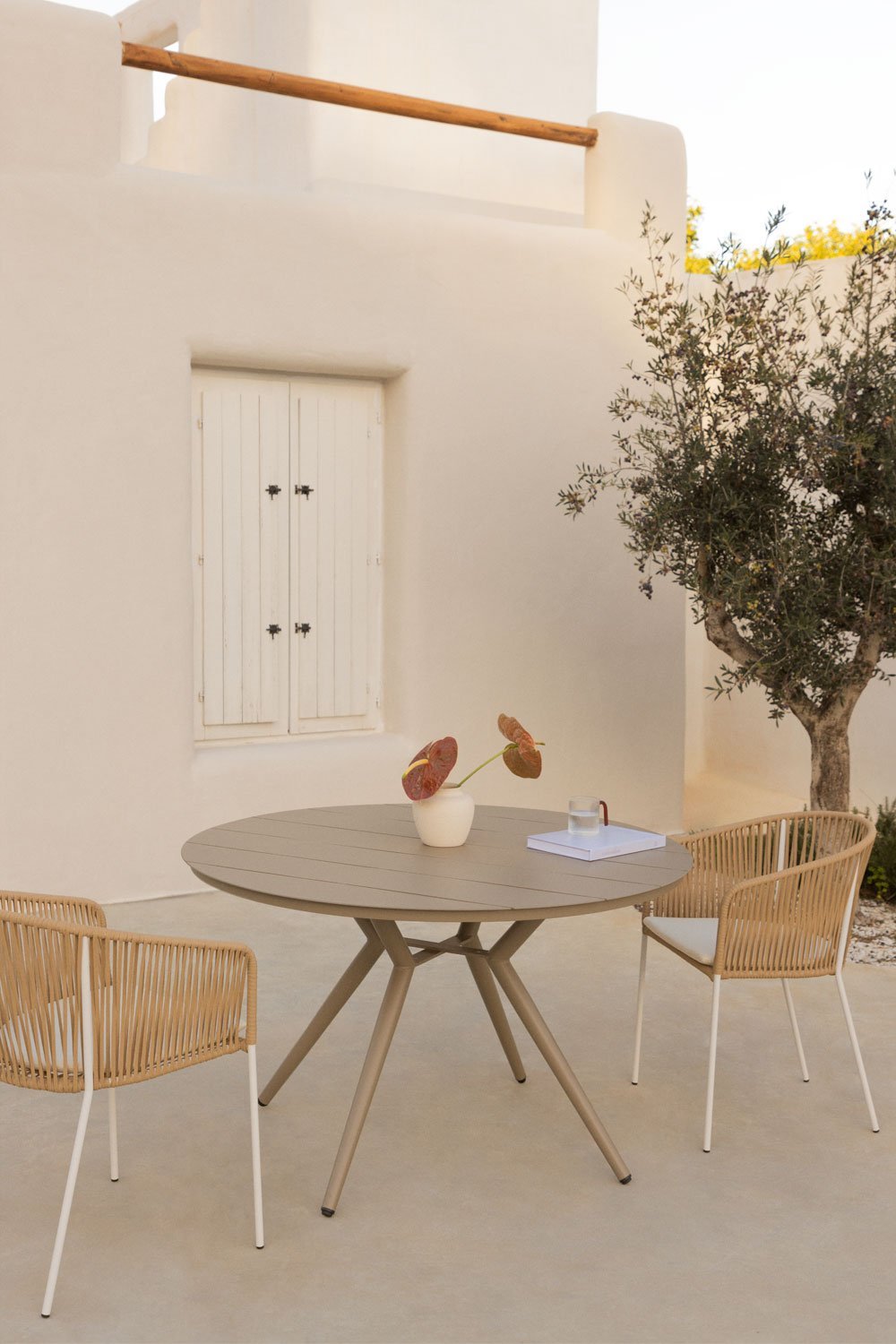 Mesa de jardín redonda en aluminio Valerie, imagen de galería 1