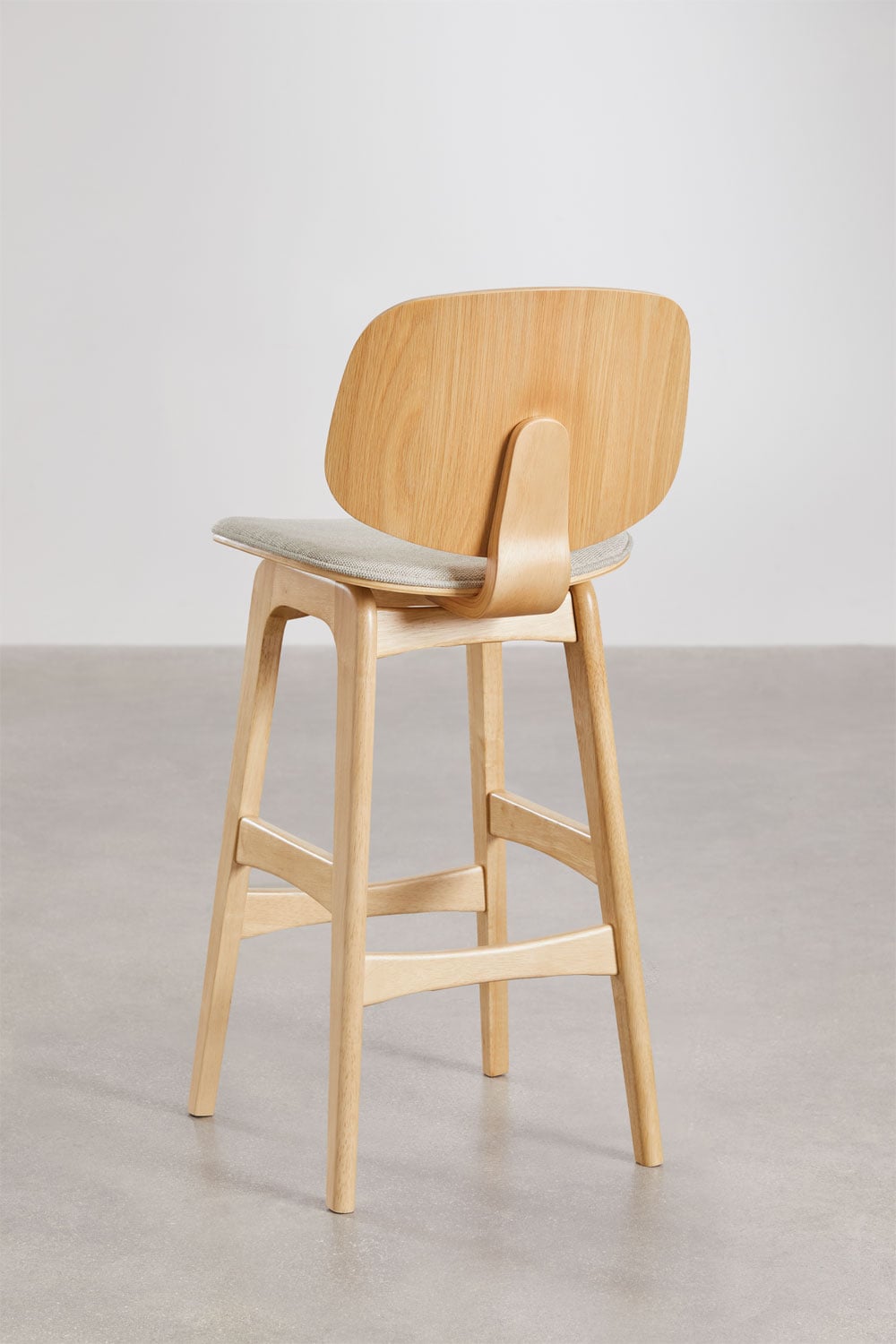 Taburete alto 65 cm en madera acabado natural y tela beige Canada, imagen de galer&iacute;a 4