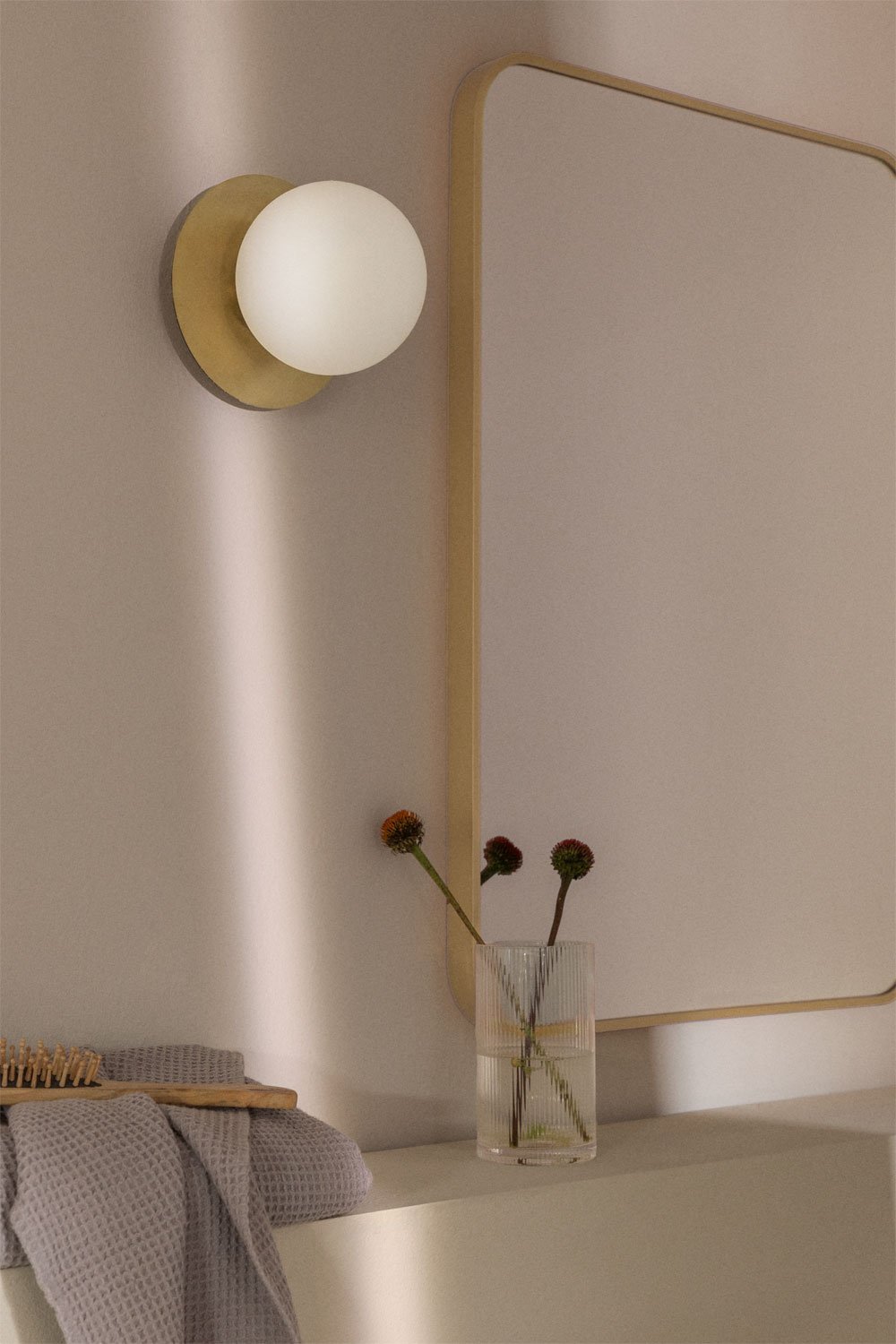 Aplique de pared para baño en hierro y cristal Anine, imagen de galería 4