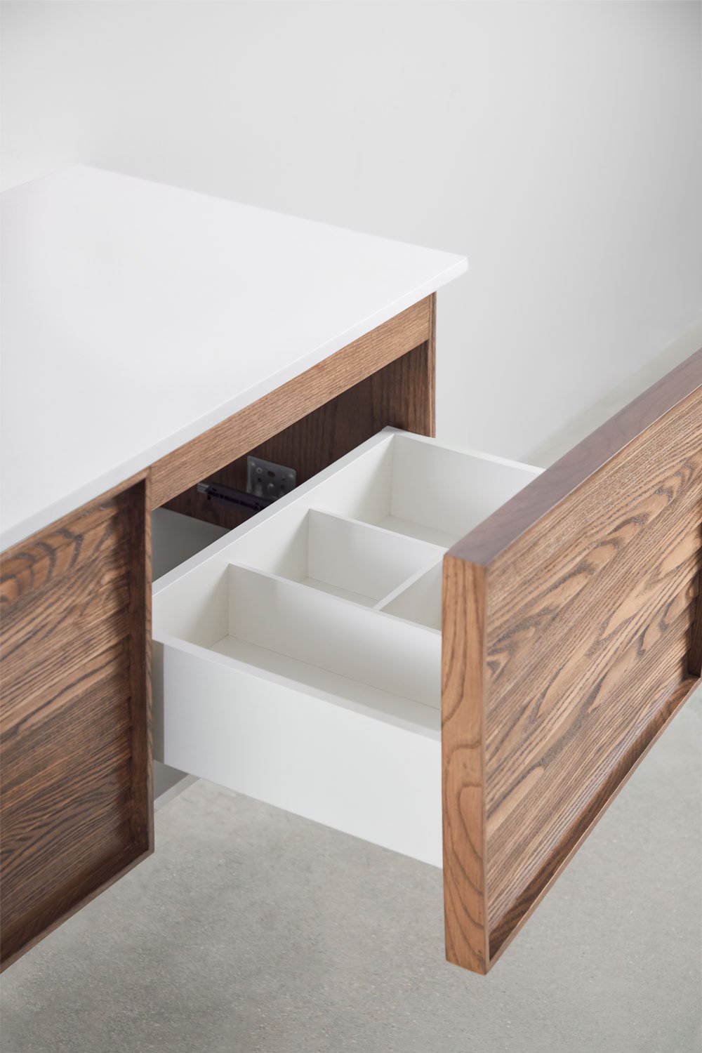 Conjunto de mueble de baño en madera con lavabo integrado Solea, imagen de galería 7