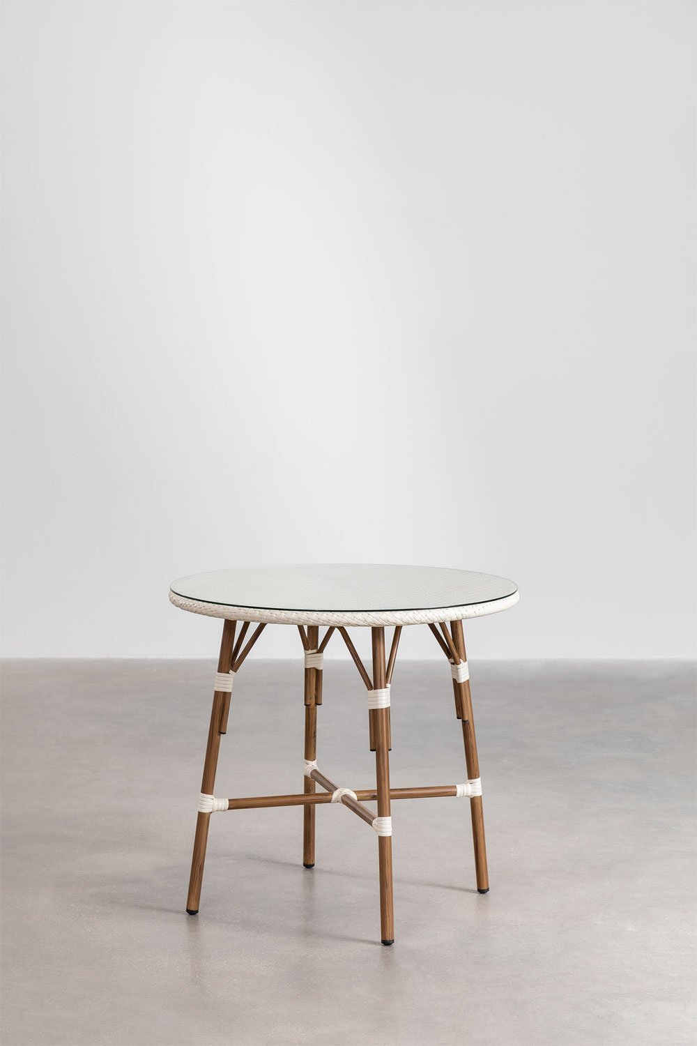 Set de mesa redonda Ø80 cm y 4 sillas de comedor apilables con reposabrazos en aluminio Brielle Bistro, imagen de galería 2