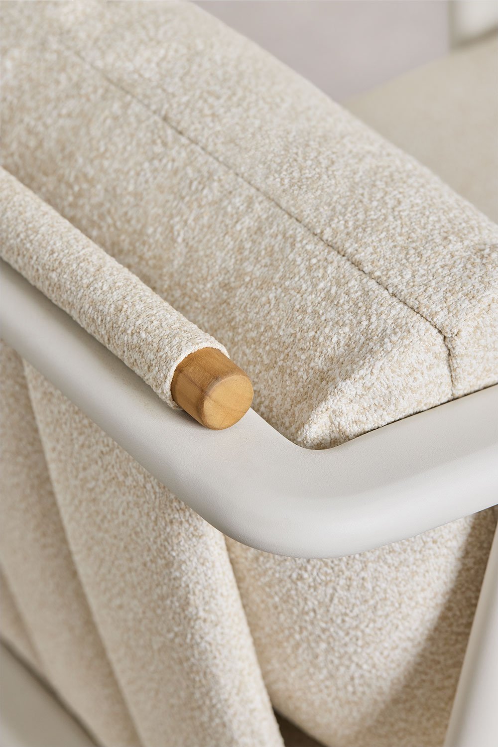 Conjunto de jardín con sofá de 3 plazas en tela bouclé, 2 mesas de centro y 2 sillones en aluminio Yervin, imagen de galería 8