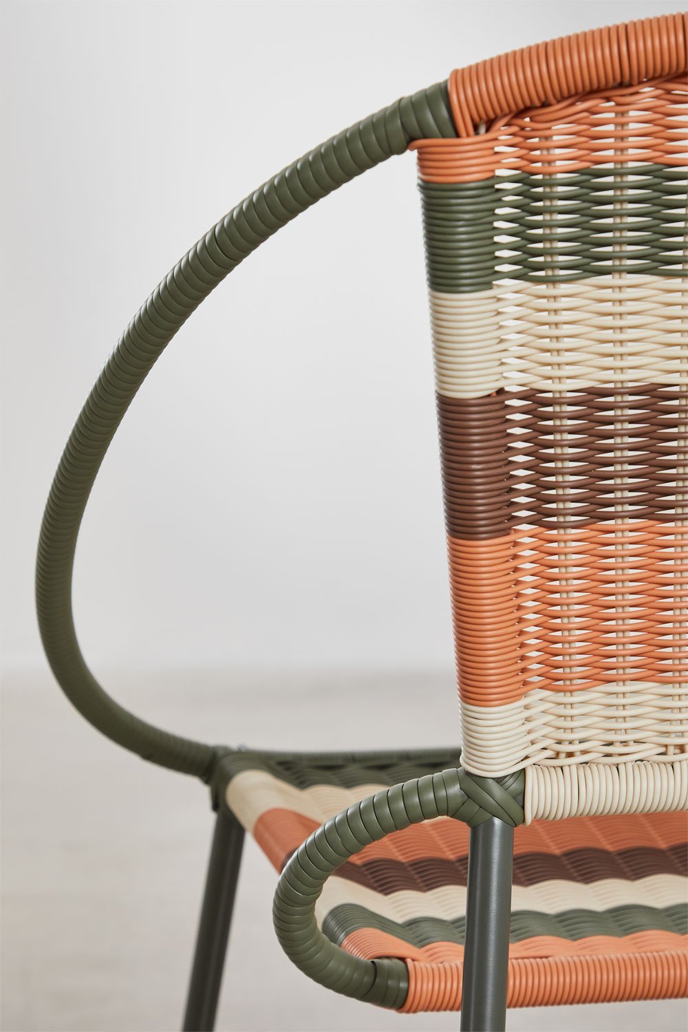 Pack de 2 sillones apilables en acero y mimbre sintético Texas, imagen de galería 4