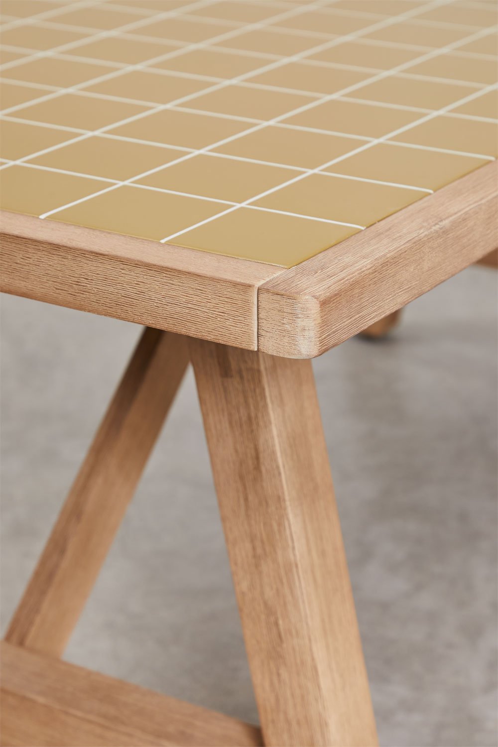 Set de mesa rectangular 200x100 cm y 8 sillas de jardín con reposabrazos en madera de acacia y cemento Dubai, imagen de galería 6