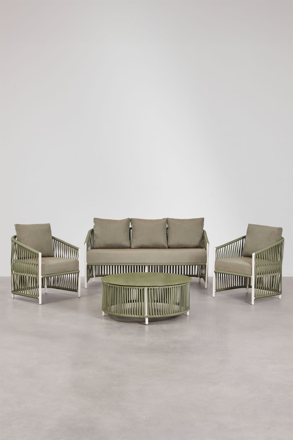 Conjunto de jardín con sofá de 2 plazas, 2 sillones y mesas de centro en aluminio y cuerda trenzada Sophie, imagen de galería 3