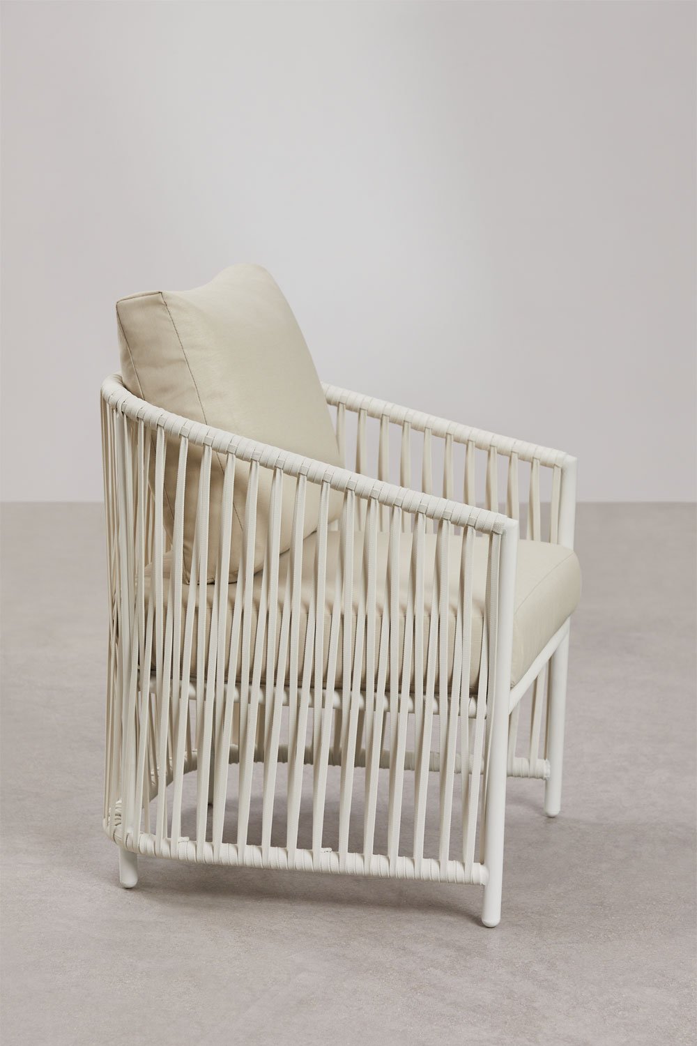 Conjunto de jardín con sofá de 2 plazas, 2 sillones y mesas de centro en aluminio y cuerda trenzada Sophie, imagen de galería 11