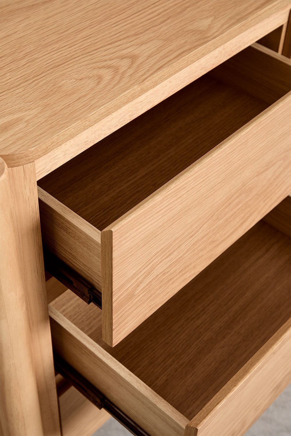 Aparador rectangular 110x45 cm en MDF con chapa de roble Munden, imagen de galería 7