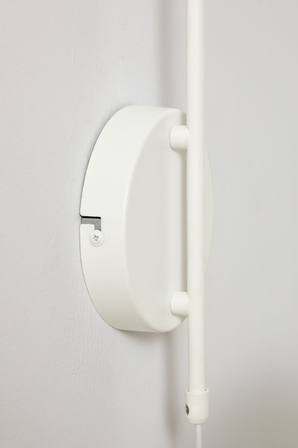 Lámpara de pared en hierro y ratán sintético Sopant , imagen de galería 7