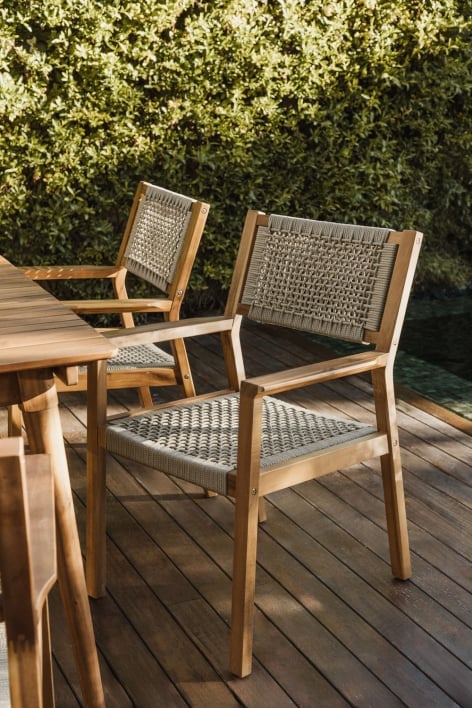Silla de jardín con reposabrazos en madera de acacia y cuerda trenzada Tenay Square