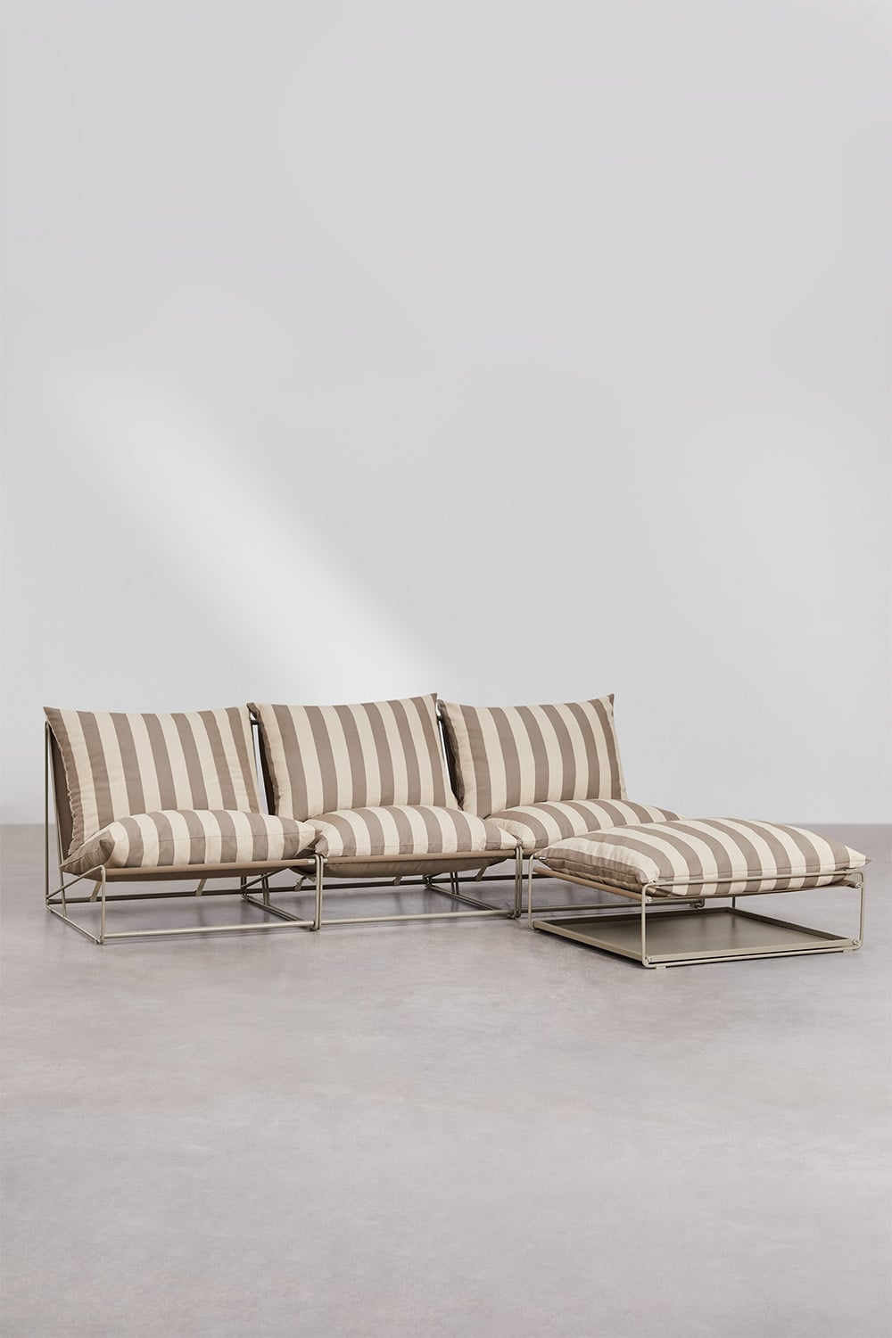 Sofá modular de jardín de 3 piezas y puff convertible Amaro, imagen de galer&iacute;a 4