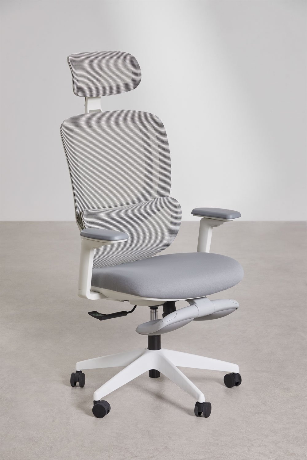 Silla de oficina con ruedas, reposabrazos y reposapiés Saubion , imagen de galería 4