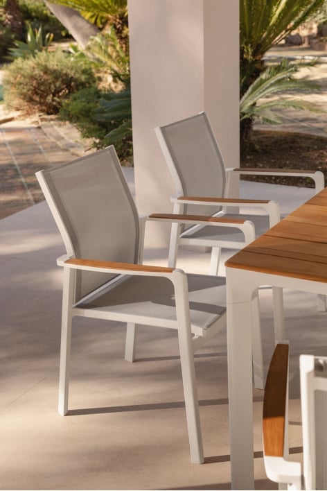 Silla de jardín apilable con reposabrazos en aluminio Elvira