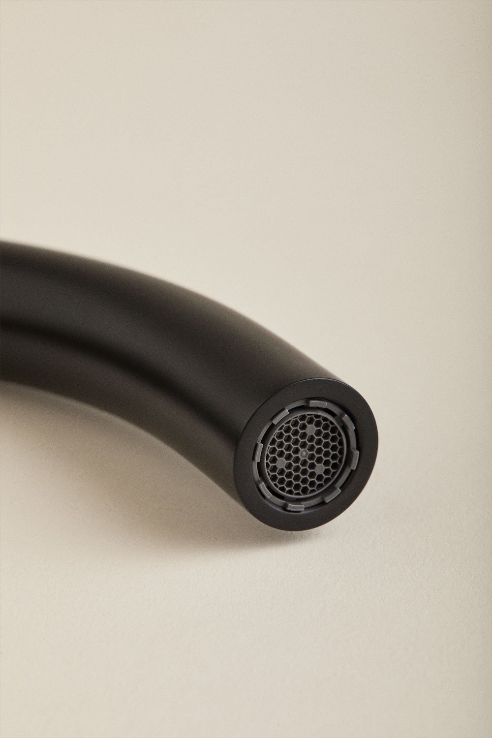 Grifo de cocina con caño alto en latón Alameda, imagen de galería 5