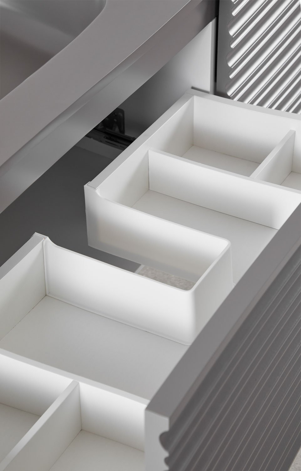 Conjunto de mueble de baño en madera con lavabos integrados Noura, imagen de galería 6