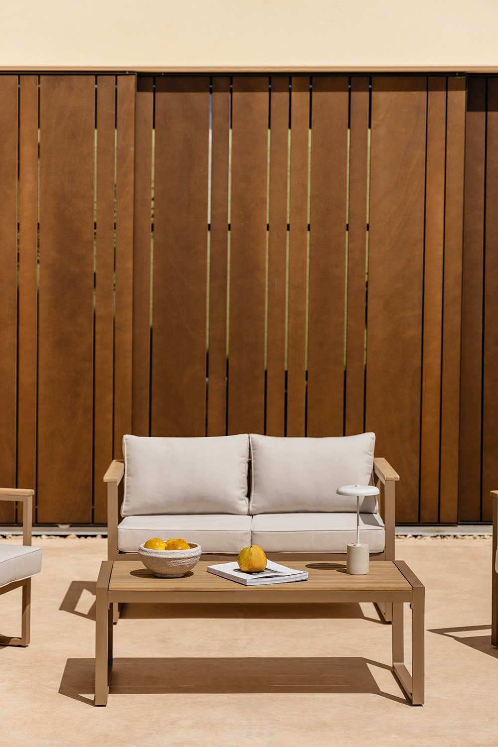 Conjunto de jardín de sofá de 2 plazas y mesa de centro en aluminio y madera de acacia 110x55cm Lipov, imagen de galería 1