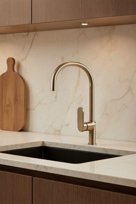 Grifo de cocina con caño alto en latón Alameda