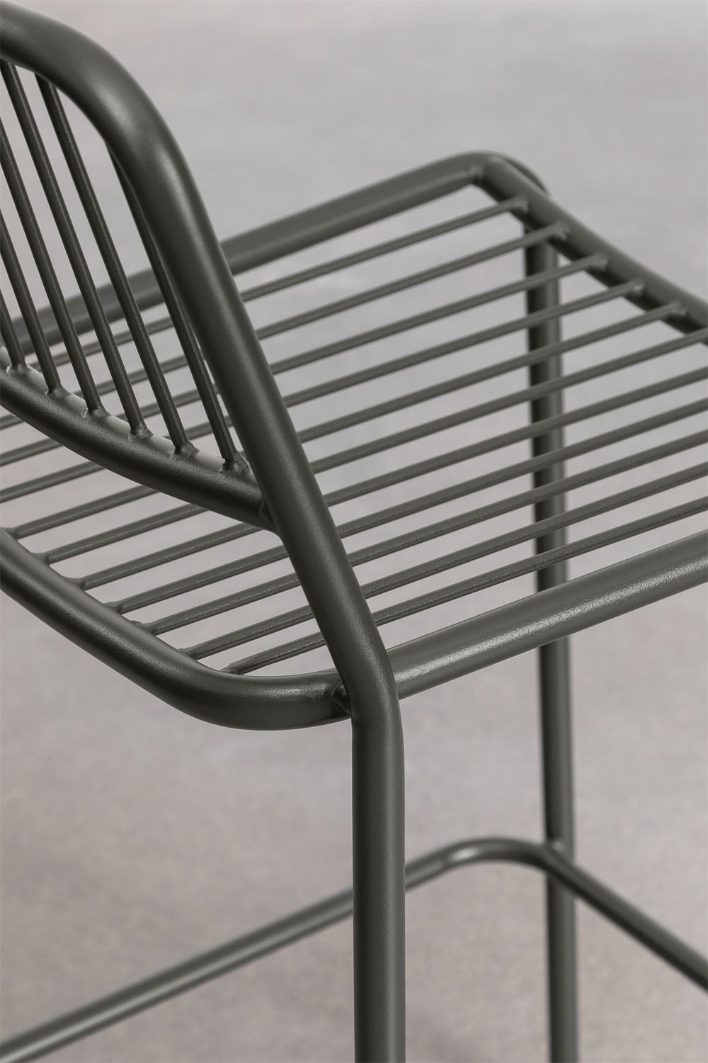 Pack de 2 taburetes altos de jardín 65 cm apilables en acero negro carbón Elton, imagen de galer&iacute;a 4