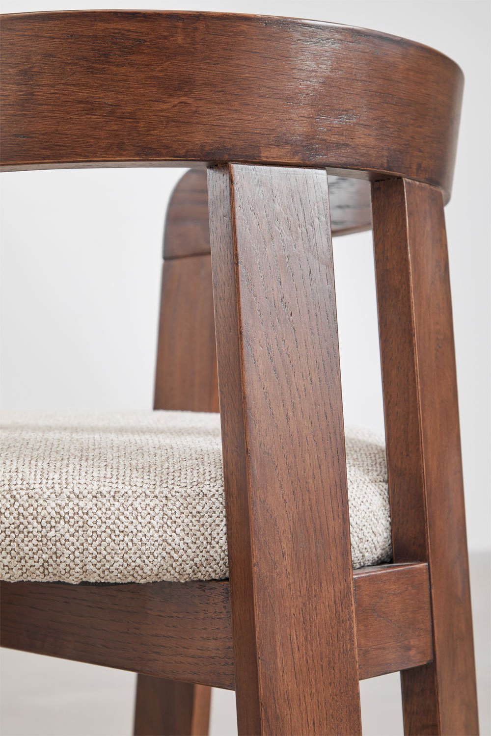 Silla de comedor con reposabrazos en madera y tapizada Yvone, imagen de galer&iacute;a 8