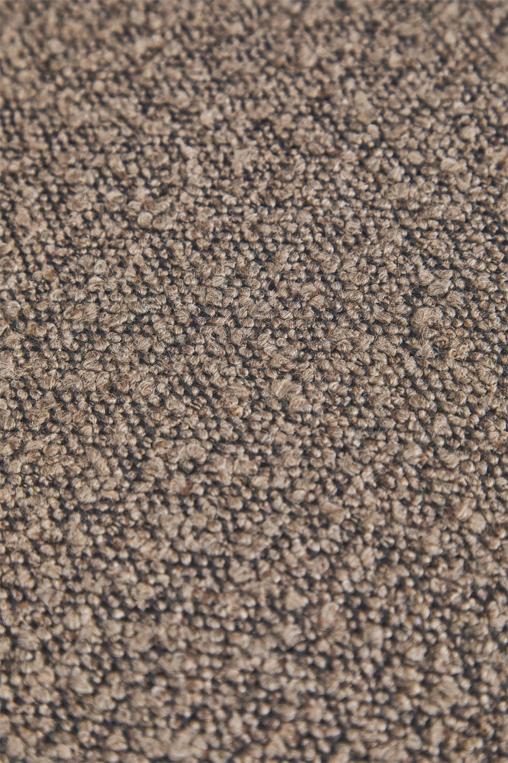 Pack de 4 sillas de comedor con reposabrazos en madera y tapizadas Yvone, imagen de galer&iacute;a 9