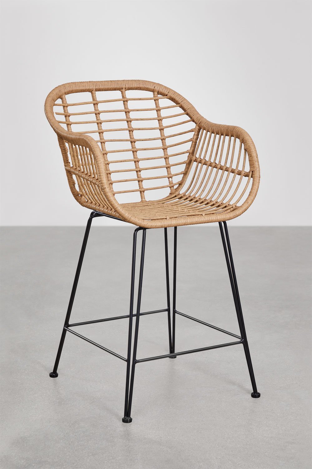 Pack de 4 taburetes altos 65 cm en mimbre sintético Zole, imagen de galería 1