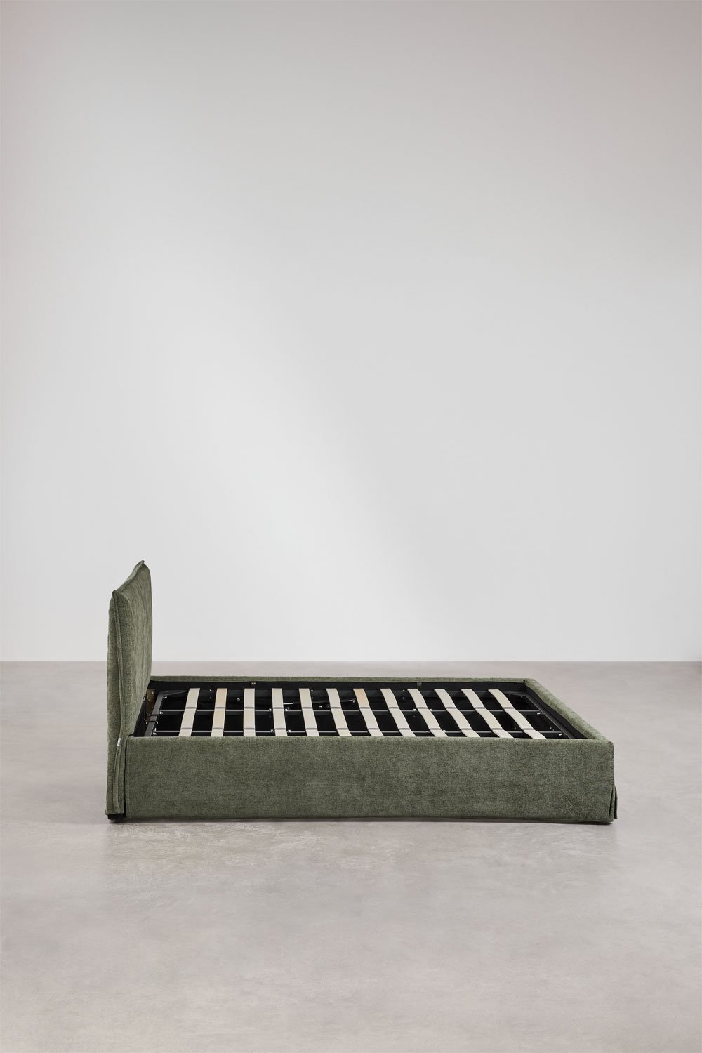 Cama para colchón 180x200cm con canapé abatible en chenilla verde salvia Lorea, imagen de galería 4