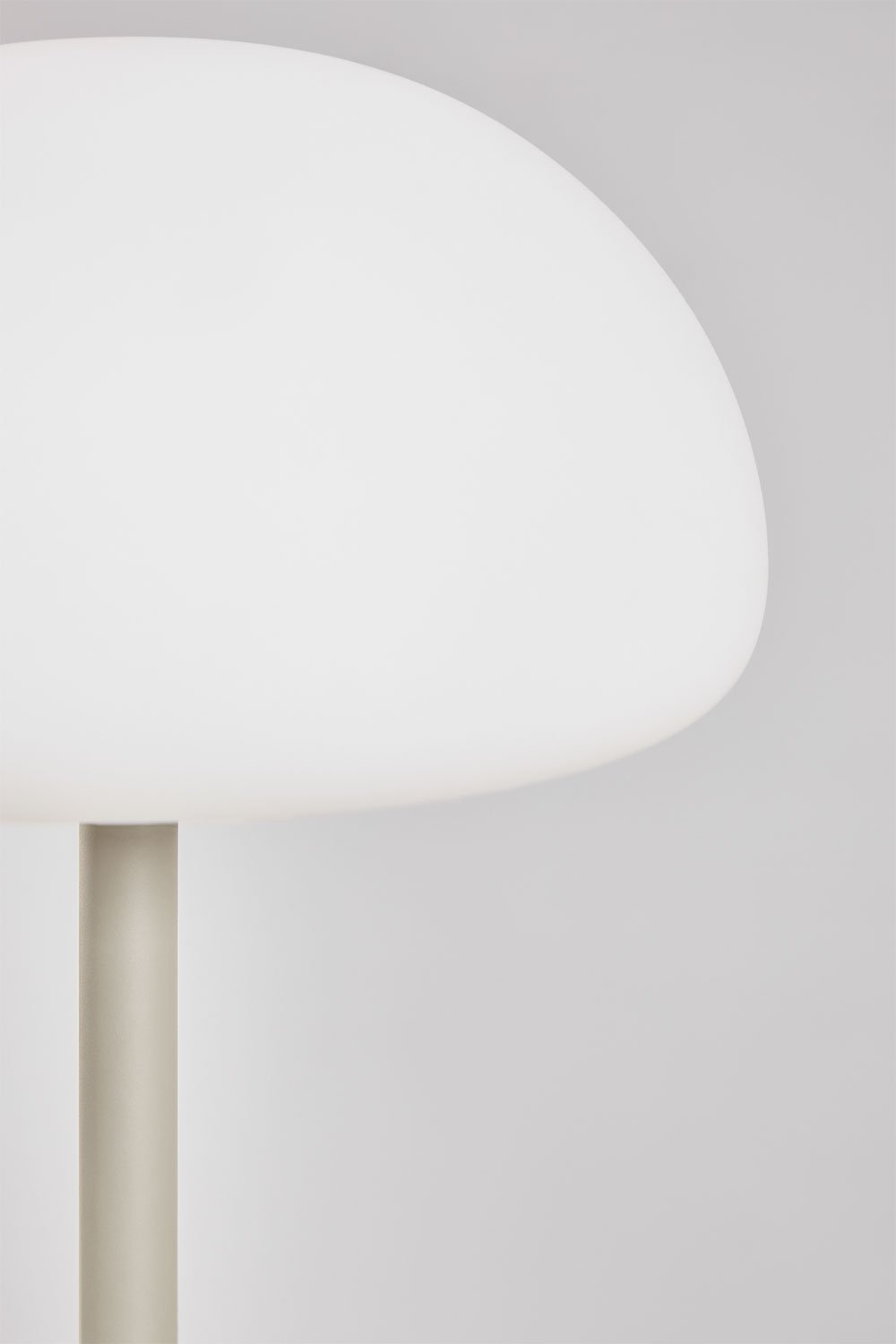 Lámpara de pie LED inalámbrica para exterior en hierro Zeliro, imagen de galería 4