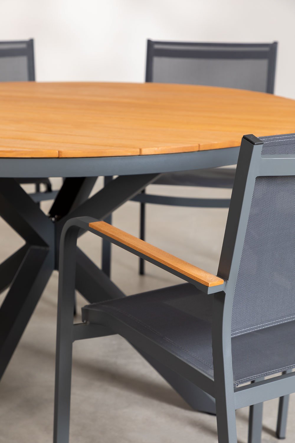 Set de Mesa Redonda (Ø140 cm) y 6 Sillas de Jardín Archer, imagen de galería 3