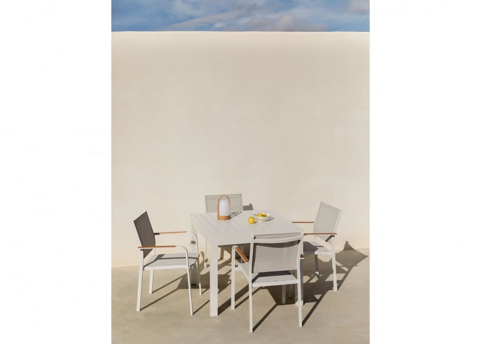 Set de mesa rectangular 180-240x100 cm extensible Starmi y 4 sillas de jardín apilables en aluminio Archer