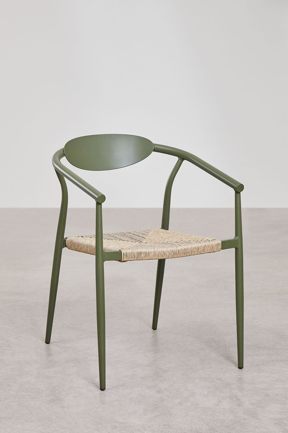 Set de mesa redonda Ø120 cm en cemento Noemi y 4 sillas de jardín con reposabrazos en aluminio y ratán sintético Marsha, imagen de galería 5