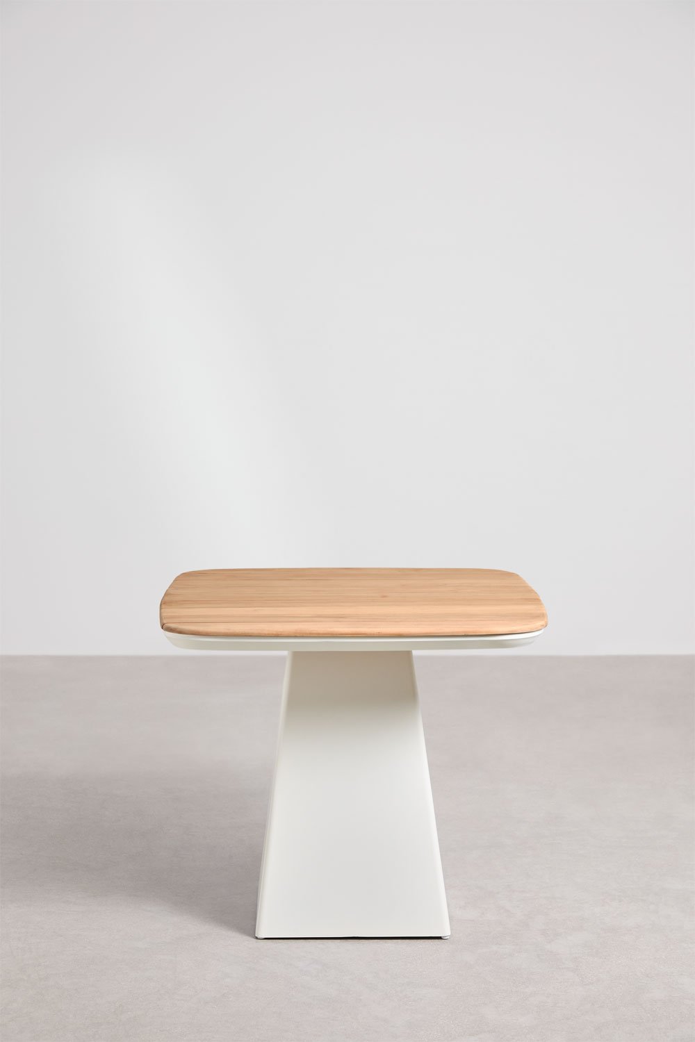 Set de mesa cuadrada 90x90 cm en aluminio y madera de teca Inkeri y 4 sillas de jardín apilables en aluminio Archer, imagen de galería 2