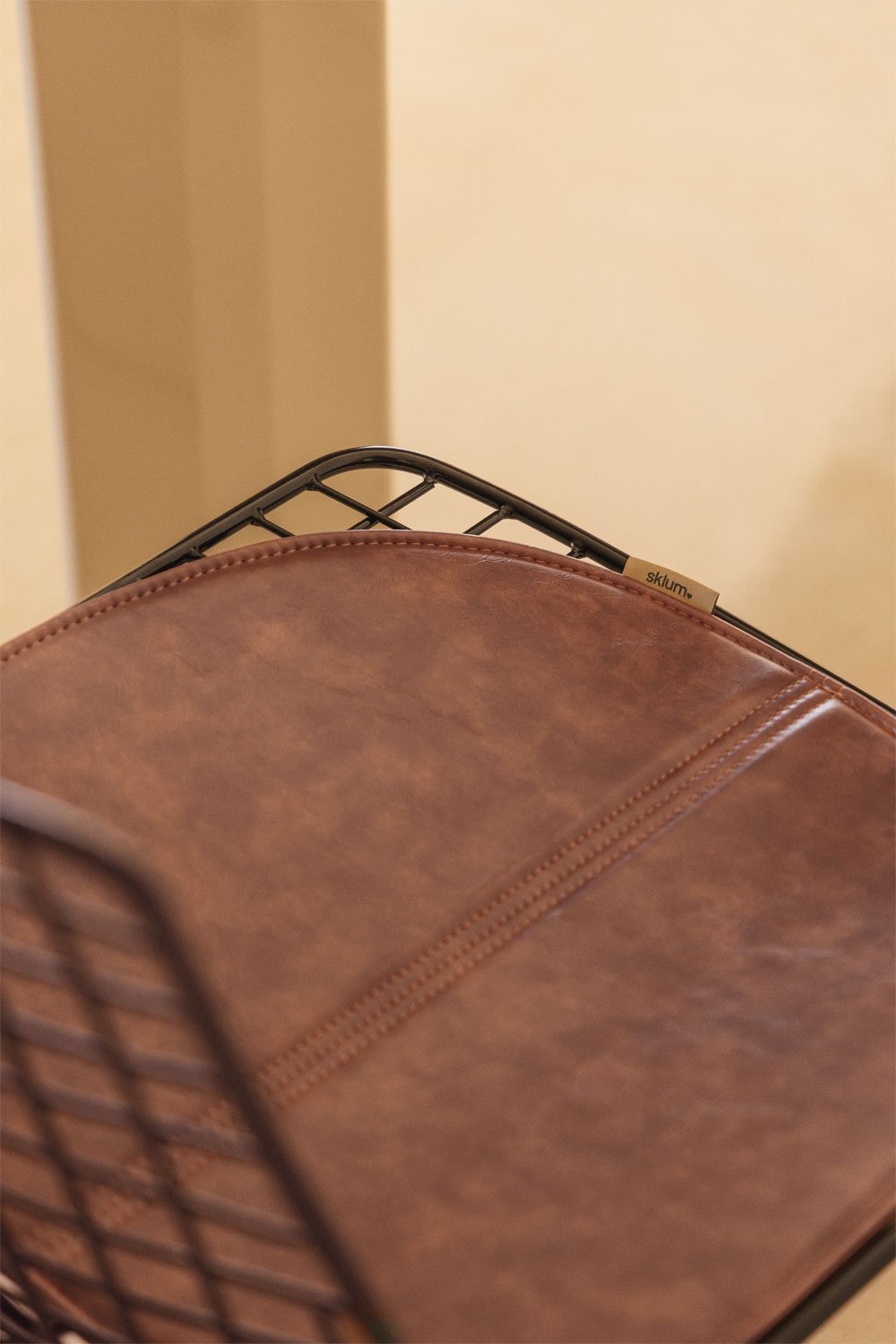 Pack de 4 sillas de comedor en acero Renee, imagen de galería 2