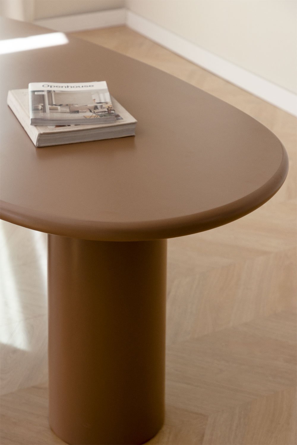 Mesa de comedor ovalada en MDF (220x115 cm) Billie, imagen de galería 2