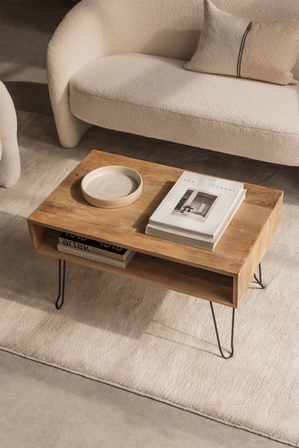Mesa de centro en madera de mango Dugan  , imagen de galería 1